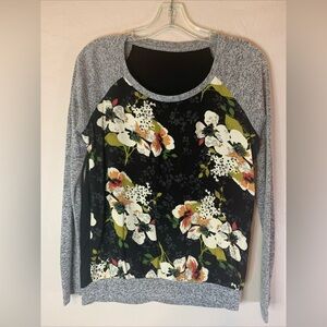 KUT from‎ the Kloth Sweater Size Large Black Floral Gray Lightweight 0429